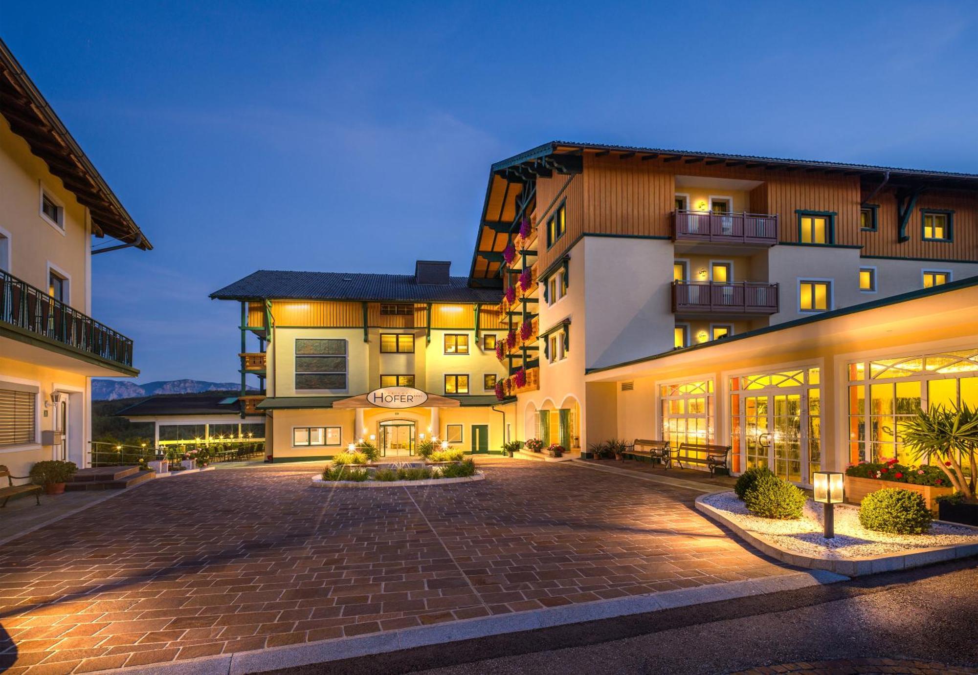 Ferienhotel Hofer superior Strass im Attergau Exterior foto