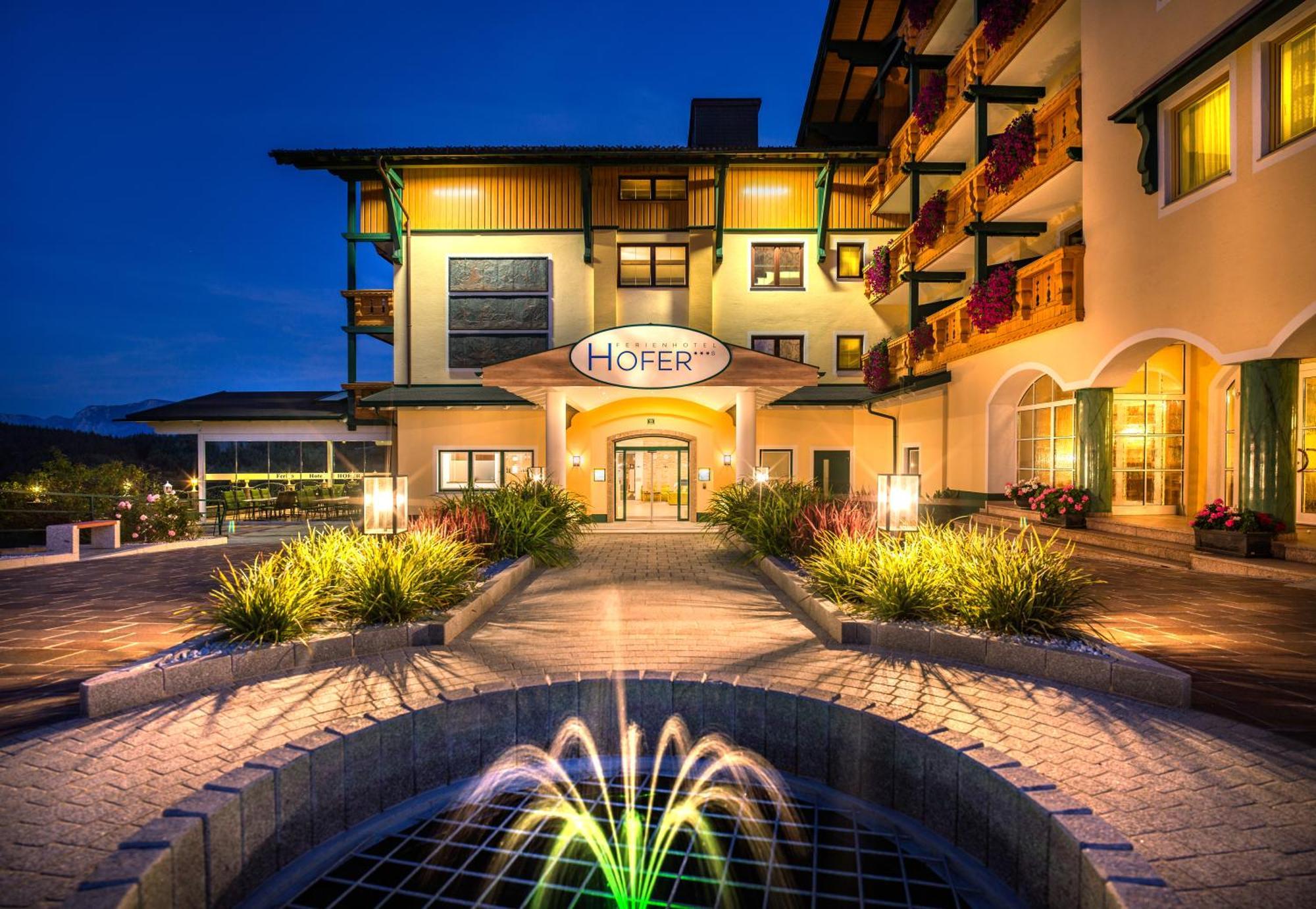 Ferienhotel Hofer superior Strass im Attergau Exterior foto